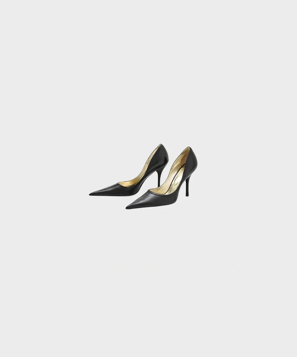 black-pointed-stilettos-details-Feetvasel